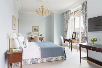 Junior Suite with Skyline view