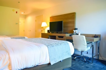 Standard Room, 2 Queen Beds, Non Smoking