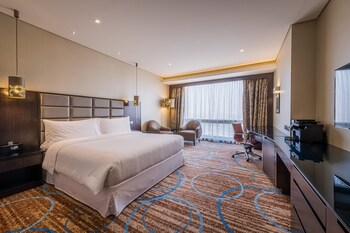 Deluxe Room, 1 Queen Bed