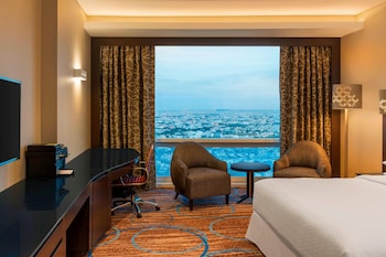 Deluxe Room, 1 Queen Bed
