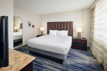 Premium Suite, 1 King Bed, Non Smoking