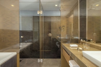 Premium Room, 1 Double Bed, Balcony