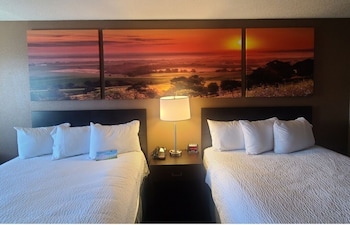 Standard Room, 2 Queen Beds