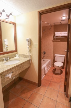 Standard Room, 2 Queen Beds, Non Smoking