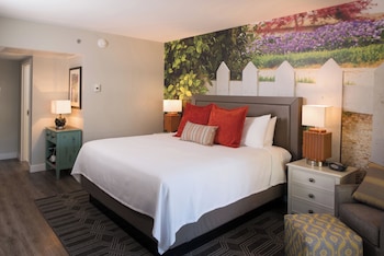Standard Room, 1 King Bed