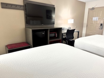 Room, 2 Queen Beds, Non Smoking (2nd Floor)