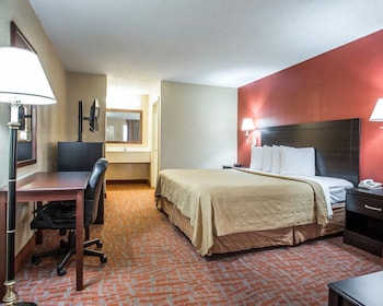 Standard Room, 1 King Bed, Smoking