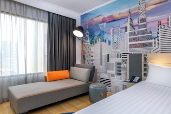 Deluxe Room, 1 Queen Bed