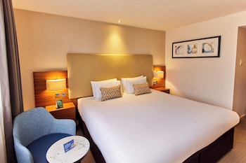 Deluxe Double Room, 1 King Bed, Garden View