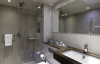Club Twin Room