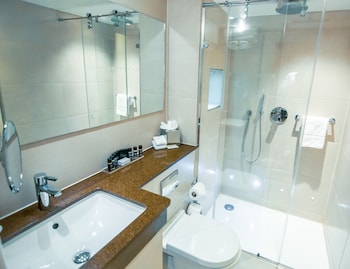 Club Twin Room