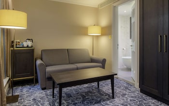 Suite (Bloomsbury - Split in 2 floors)