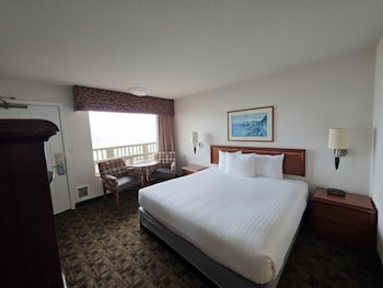 Standard Room, 1 King Bed, Ocean View