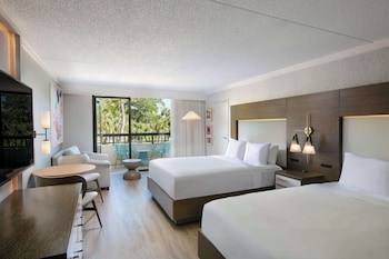 Deluxe Room, 2 Queen Beds