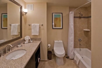 Standard Room, 2 Double Beds
