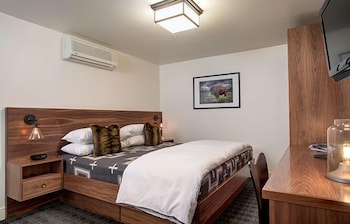 Superior Room, 1 King Bed