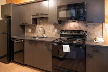 Superior Loft (Wolf Condo)