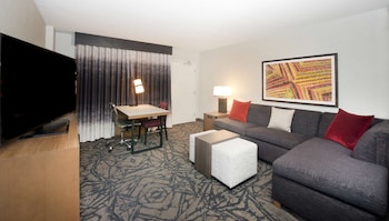 Suite, 1 Bedroom, Accessible, Bathtub (Mobility & Hearing)