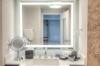 Room, 2 Queen Beds (High Floor)