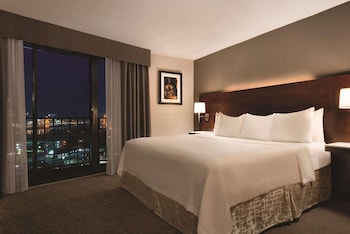 Premium Room, 1 King Bed, Balcony, City View