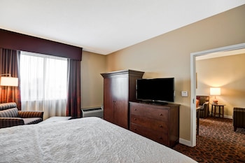 Suite, 1 King Bed, Non Smoking