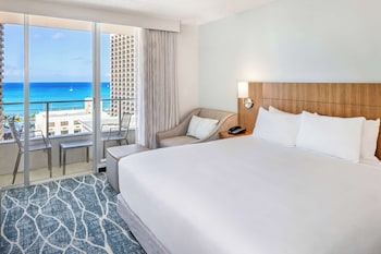 1 King Bed Ocean View (Sofa Bed)