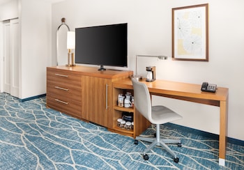 1 King Bed Mountain View Premium (Sofa Bed)