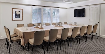 Suite (Hospitality)
