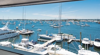 Standard Double Room, 2 Double Beds, Harbor View