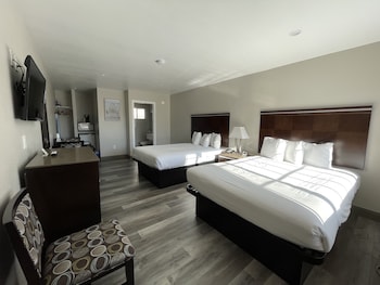 Standard Room, 2 Double Beds, Accessible