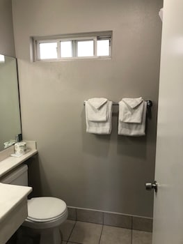Standard Single Room, 2 Double Beds, Refrigerator & Microwave