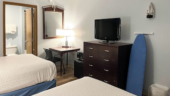 Deluxe Room, 2 Double Beds, Non Smoking (Jacuzzi Tub, Modern)