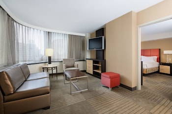 Suite, Multiple Beds