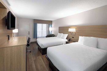 Standard Room, 2 Double Beds