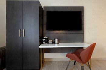 Room, 2 Double Beds, Accessible, Bathtub (Mobility & Hearing)