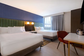 Room, 2 Double Beds, Accessible, Bathtub (Mobility & Hearing)
