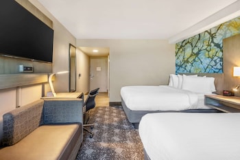 Room, 2 Queen Beds, Accessible, Non Smoking