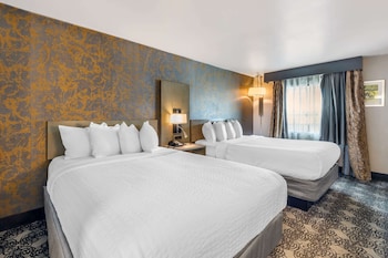 Room, 2 Queen Beds, Non Smoking (Exterior Corridor)