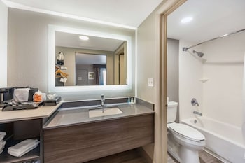 Room, 2 Double Beds, Non Smoking (Exterior Corridor)