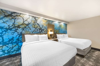 Suite, Multiple Beds, Non Smoking (Upgrade)
