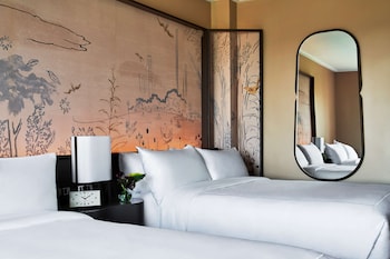 Room, 2 Queen Beds, Park View