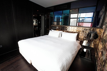 Design Room, 1 Bedroom, Canal View