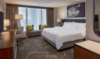 Traditional Room, Multiple Beds (Mobility/Hearing Accessible, Tub)