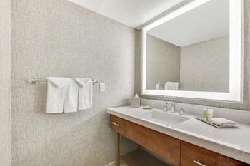 Suite, 2 Queen Beds, Allergy Friendly