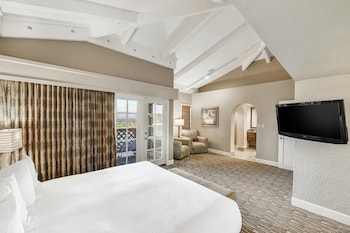 Signature Suite, 1 King Bed