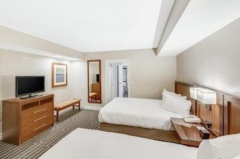 Suite, 2 Queen Beds, Allergy Friendly