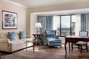 Tower Luxury One King