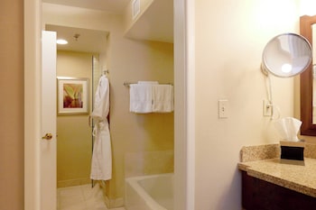 Suite, 1 Bedroom (Mobility Accessible, Roll-In Shower)