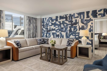 Suite (Vanderbilt Suite)