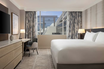 Superior Room, 1 King Bed